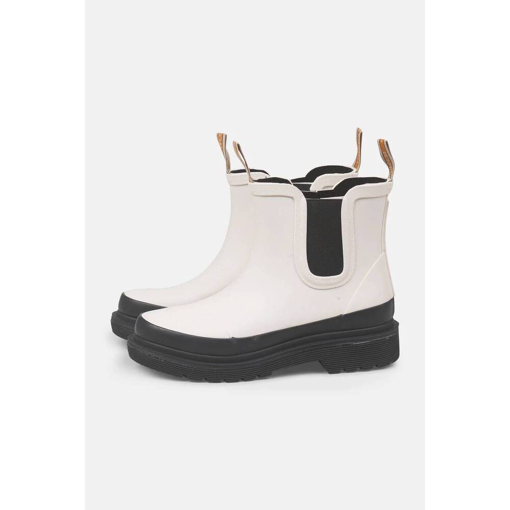 NEW ILSE JACOBSEN women's chelsea rain boot in milk